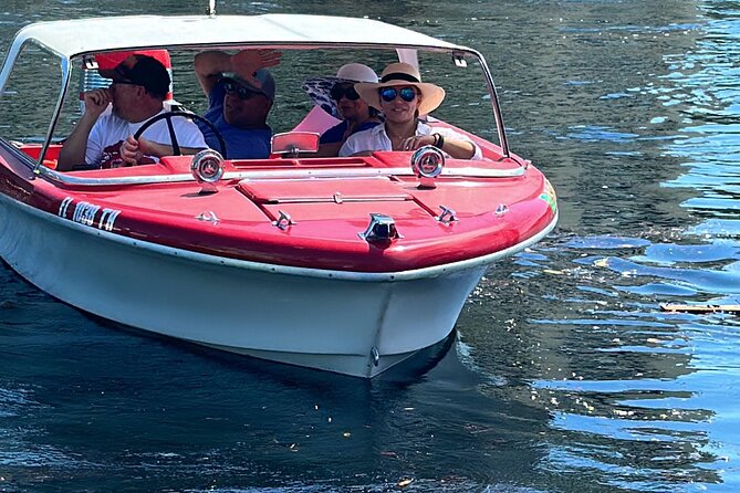 2 Hour Classic Self Drive Boat Rental in Fort Lauderdale - Is $299 a fair price for four people?
