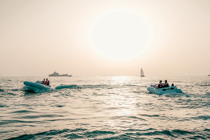 60 min Amazing Dubai Self-Drive Boat Tour - A fast, personal view of Dubai from the sea