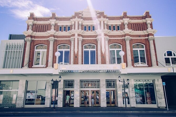 A Remarkable Scavenger Hunt: Digging Up Canterbury's Treasure - A city walk with a playful purpose