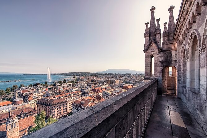 A Self-Guided Audio Tour of Geneva’s Old Town - Starting at Bourg-de-Four