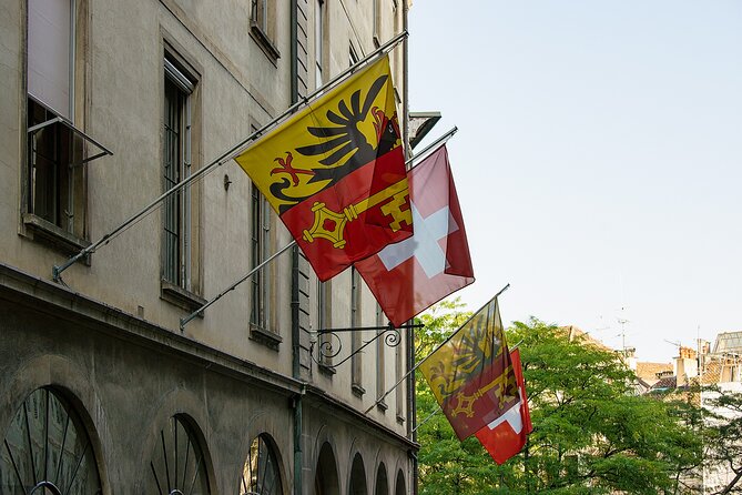 A Self-Guided Audio Tour of Geneva’s Old Town - Tavel House, Geneva’s oldest house