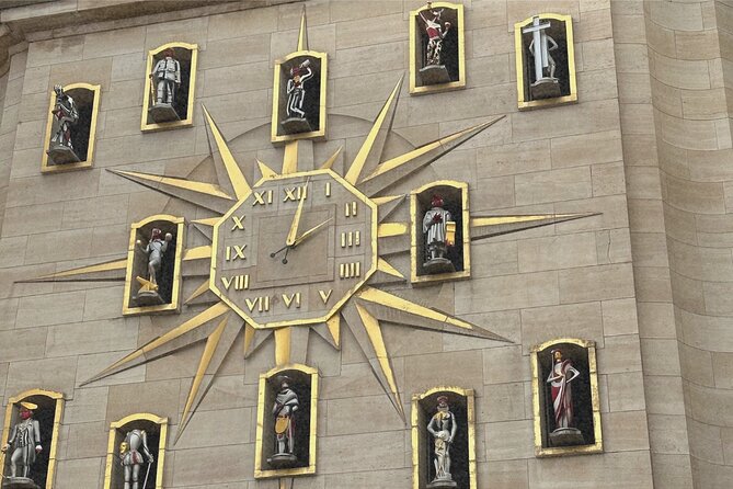 A Self-Guided Tour of Brussels: From Medieval to Modern Times - Mont des Arts and the Musical Instruments Museum