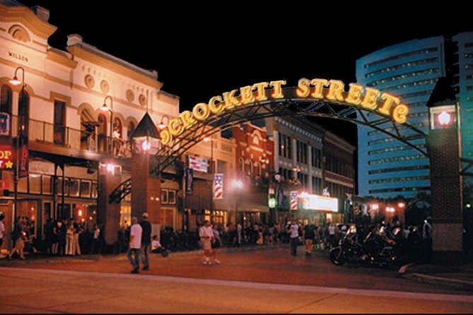 A Spectacular Scavenger Hunt: Big Fun In Beaumont - Eight stops with different personalities