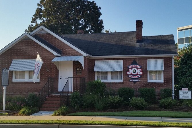 A Spectacular Scavenger Hunt: The Great Greenville Gambit - Key points to know before you go