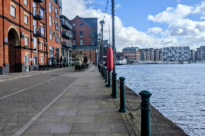 A Walk through Tudor Ipswich Tour and Exploration Game - A Tudor wool merchant’s day in Ipswich
