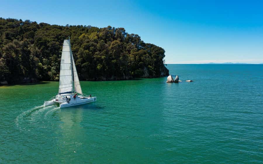 Abel Tasman National Park: Sailing and Self-Guided Walk - Who should book this Abel Tasman combination?