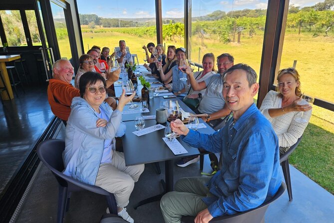 Adelaide Hills Nature Highlights Self-Guided e-Bike Tour - Finish at the Uraidla Hotel