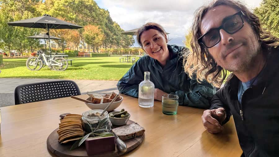 Adelaide Hills: Self-guided E-Bike wine tour with Lunch - A warm-up through Belair National Park