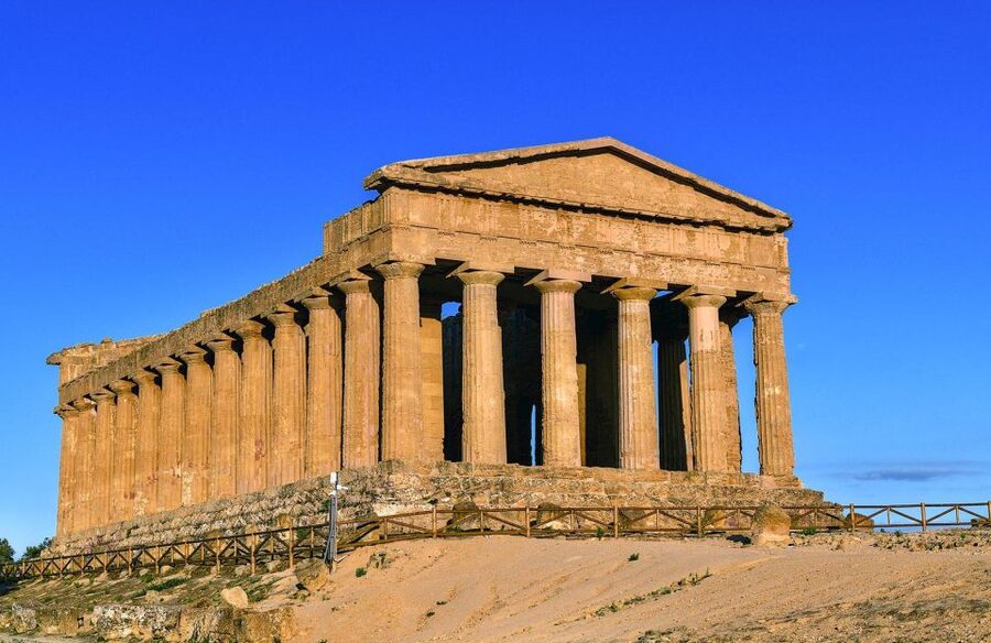 Agrigento: Valle dei Templi Fast-Track Ticket & Smart Guide - Entering the site with a fast-track ticket