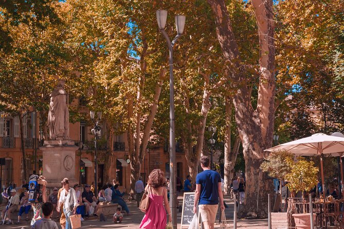 Aix-en-provence Heritage and Food Self-Guided Walking Tour - Starting at Saint Sauveur Cathedral