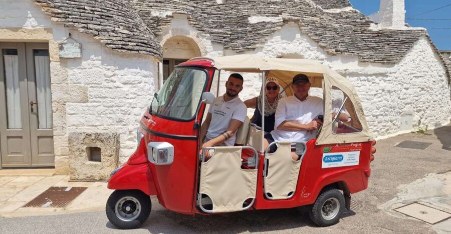 Alberobello: Private Tuk Tuk Tour with Audio Guide - Seeing Rione Monti and Alberobello’s famous trulli