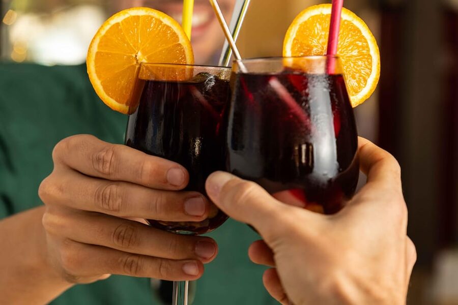 Alcudia: Self-Guided Gourmet Tapas and Wine Tour - Who will enjoy this tapas route most