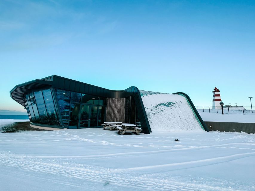 Ålesund: Ålesund and Surrounding Islands Audio Guide Tour - Weather, clothing, and practical comfort