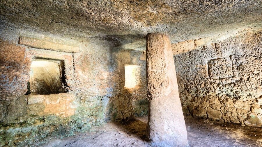 Alghero: Anghelu Ruju Necropolis with Audio Guides - Timing, opening hours, and planning