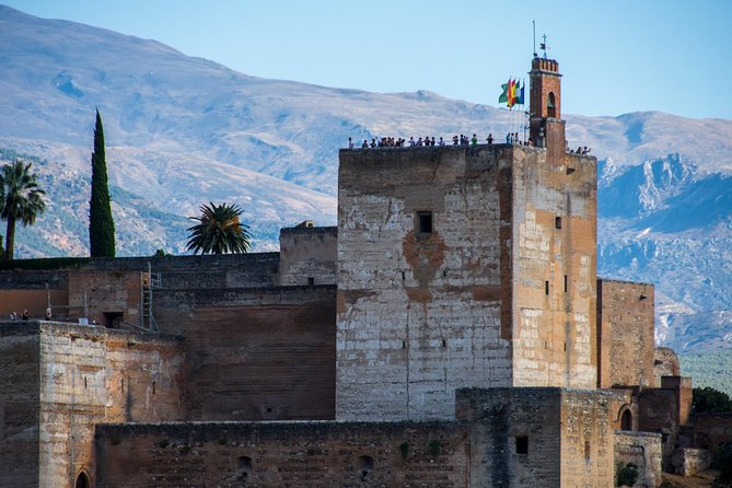 Alhambra and Nasrid Palaces Ticket with Audioguide - Start at the ticket collection point