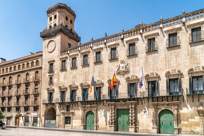 Alicante’s History and Highlights: Self-Guided Walking Tour - Calle Jorge Juan honors an adventurous local figure