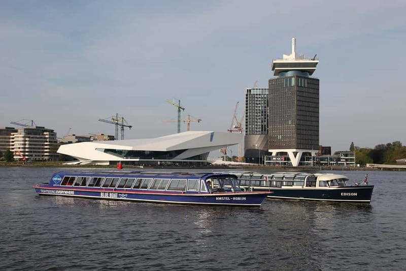 Amsterdam: 75 Minute City Canal Cruise with Audio Guide - Audio guides, live commentary, and children