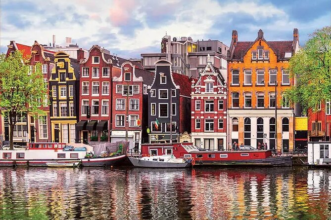 Amsterdam Historic City: a Self-Guided Augmented Reality Tour - What the $12.08 price really covers