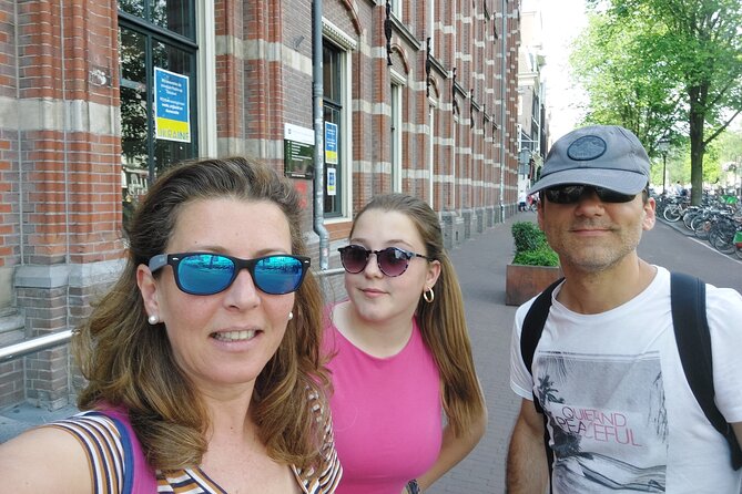 Amsterdam Red Light District Treasure: Self-Guided Tour & Quest - Seeing De Wallen with context