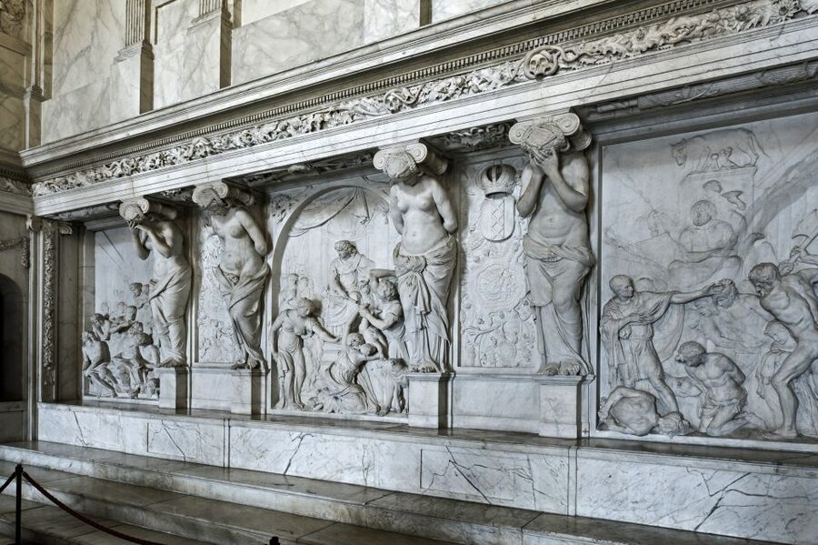 Amsterdam: Royal Palace Entry Ticket + Audio guide - Key points to know before you go