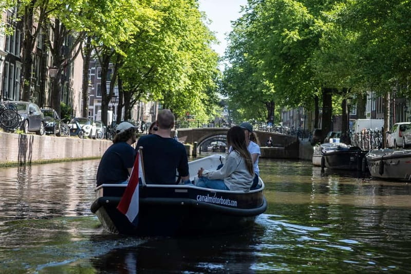 Amsterdam: Self-Drive Boat Rental (5 departure locations) - What your two hours actually feel like