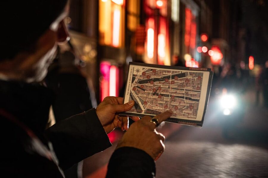 Amsterdam: Self-guided Red Light District Pub Crawl Mystery - Practical Tips for a Smoother Three Hours