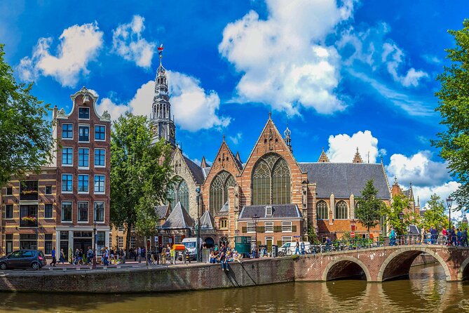 Amsterdam Walking Tour with Audioguide on Your Smartphone - Architecture, music, and Rembrandt