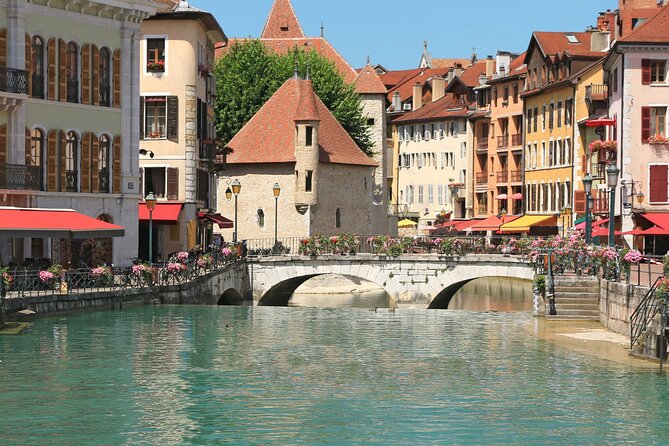 Annecy Scavenger Hunt and Highlights Self Guided Audio Tour - What the $10.82 price really buys you
