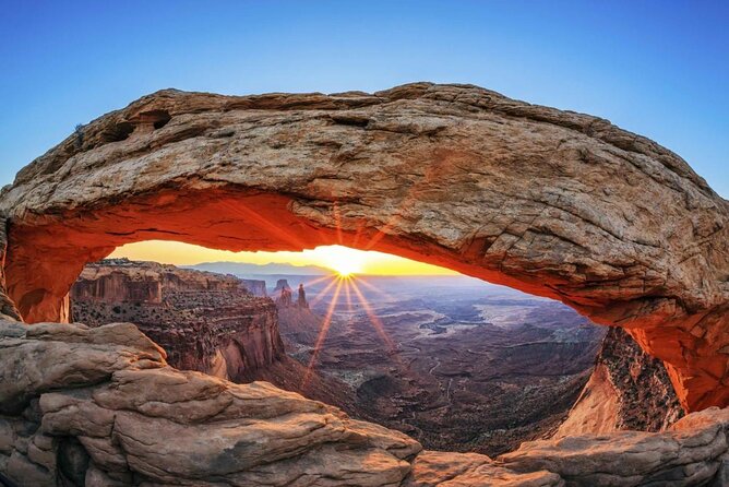 Arches and Canyonlands NP Self-Guided Driving Audio Bundle Tour - A private guide for two huge Utah parks