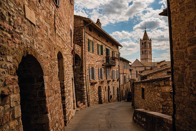 Assisi Walking Tour with Audio and Written Guide by a Local - Rocca Maggiore for Assisi’s best wide view