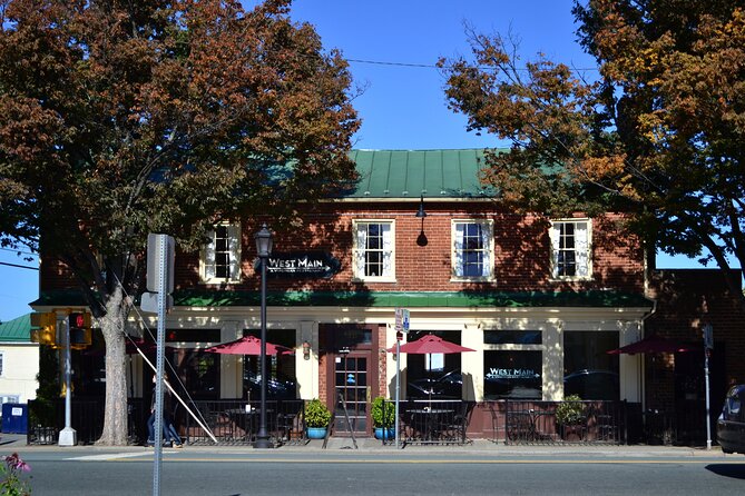 Astounding Scavenger Hunt: Centuries of Charlottesville - The value of a private, flexible hunt