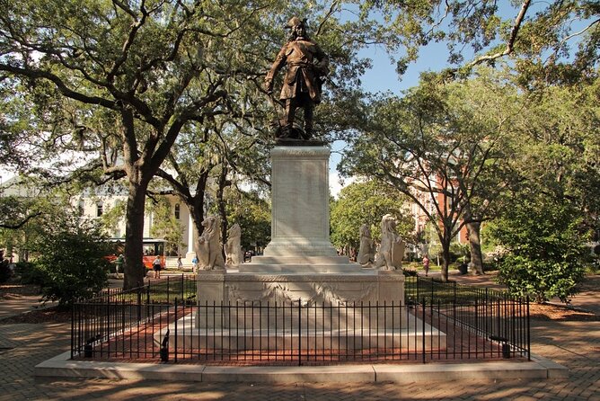 Astounding Scavenger Hunt: Historic Savannah Adventure - Historic Savannah Theatre: a local culture stop