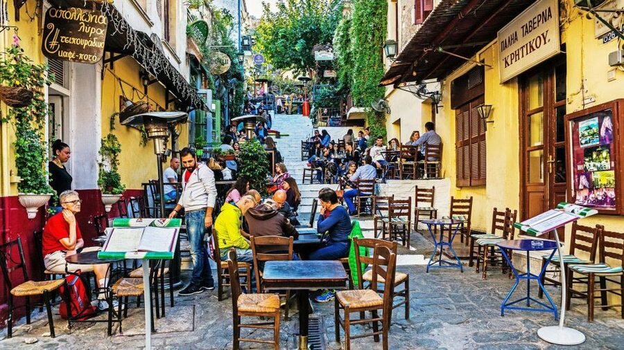 Athens Audioguide - TravelMate app for your smartphone - Who should use this audioguide?