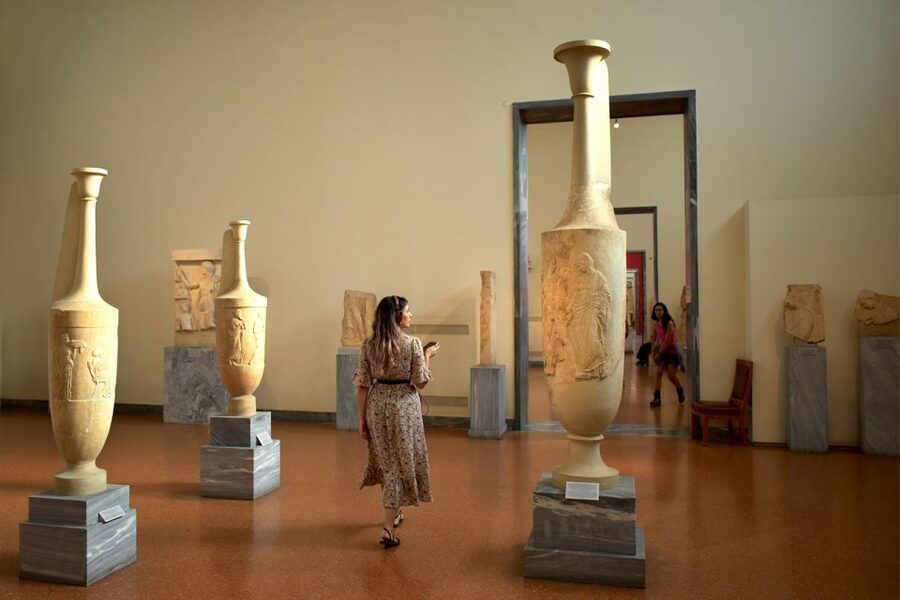 Athens: National Archaeological Museum Ticket & Audio Guide - Marble, pottery, jewelry, and daily life
