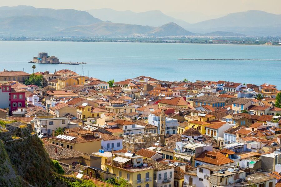 Athens: Peloponnese Highlights Day Trip and V.R. Audio Guide - The Corinth Canal makes a quick first stop