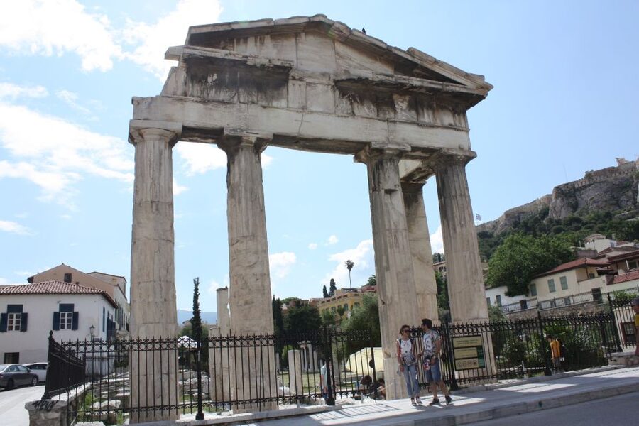 Athens: Plaka to Acropolis Smartphone Audio Tour - Plaka: a gentle start in old Athens