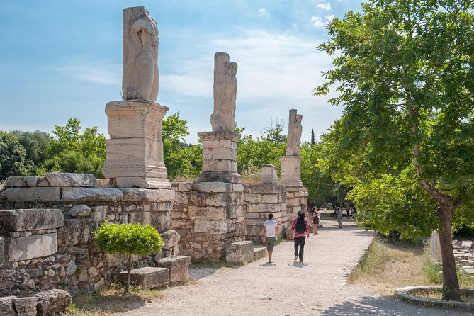 Athens Ticket Pass: Acropolis & 6 Sites with 5 Audio Guides - The Temple of Olympian Zeus and its long wait for completion