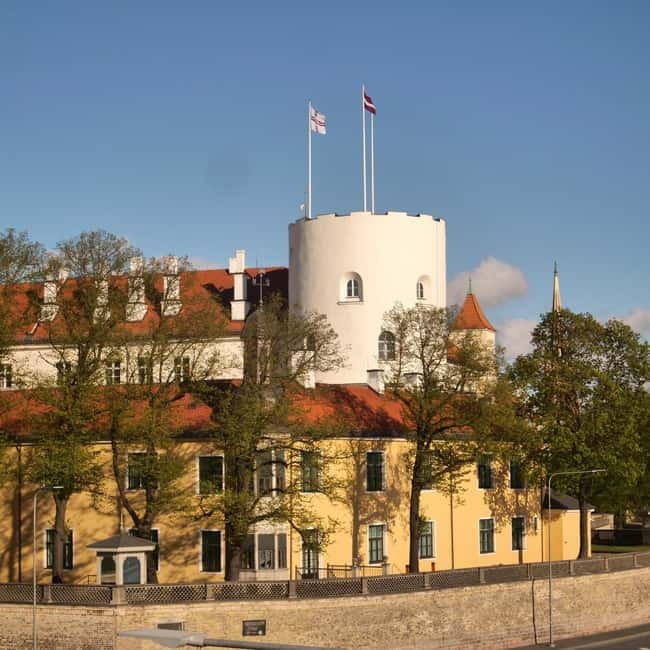 Audio Tour of Riga Old Town - Why short audio stops can work well