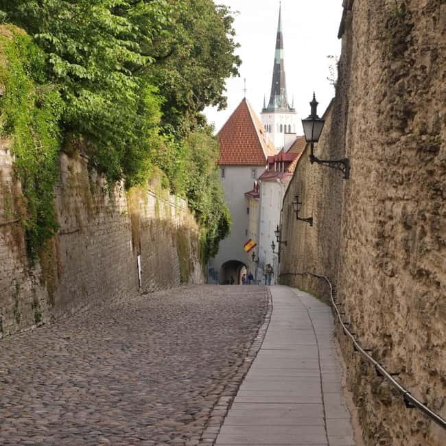 Audio Tour of the Toompea Hill (Cathedral Hill) in Tallinn - Viewpoints and the best photo stops