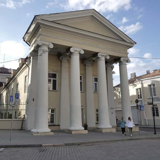 Audio Tour of Vilnius Old Town Core and the South Part 2in1 - Two routes that show different sides of Vilnius