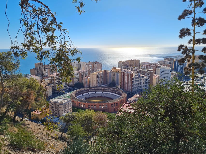 Audioguide City Walk Malaga for cruises (German & English) - Best for independent visitors and cruise passengers