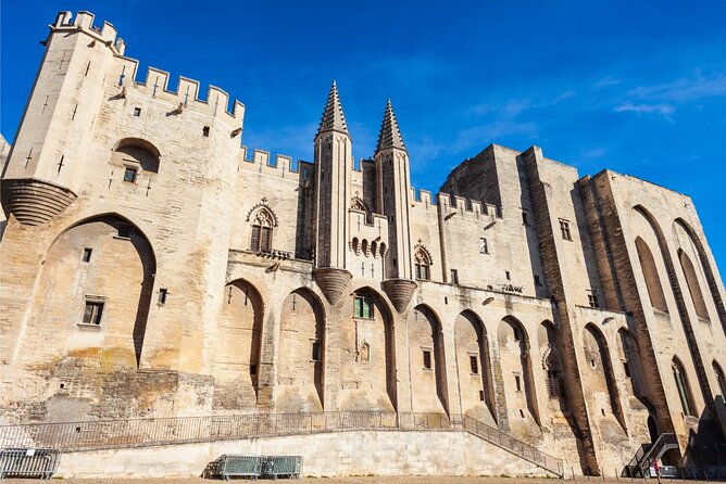 Avignon Scavenger Hunt and Sights Self-Guided Tour - The Palais des Papes as a major checkpoint