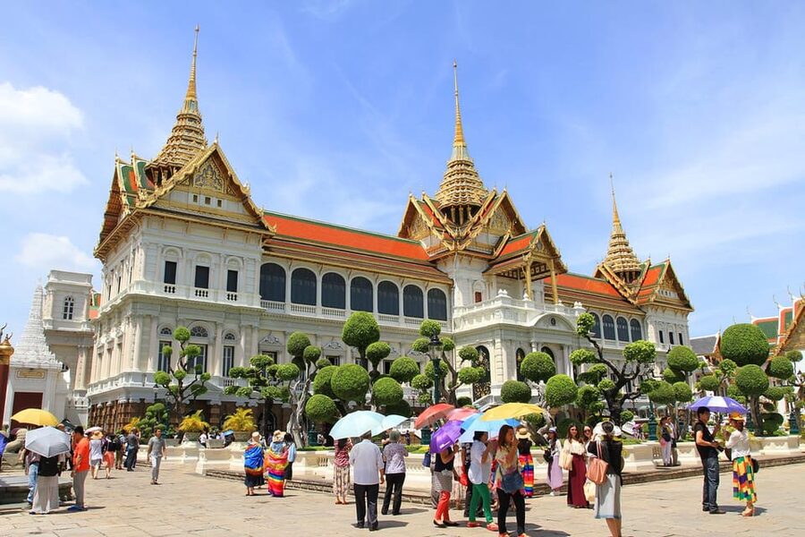 Bangkok: Audio guides for Bangkok, Ayutthaya & Chiang Mai - Four languages and a useful six-month window