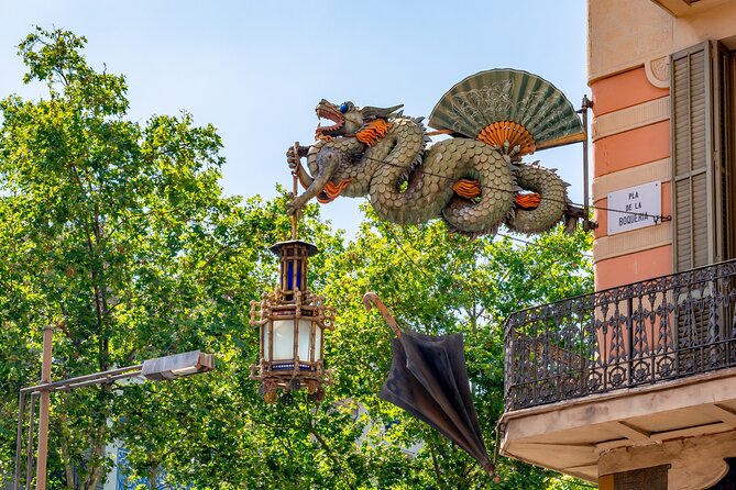 Barcelona Las Ramblas: City Walk with Audio Guide on your Phone - La Boqueria for a food break