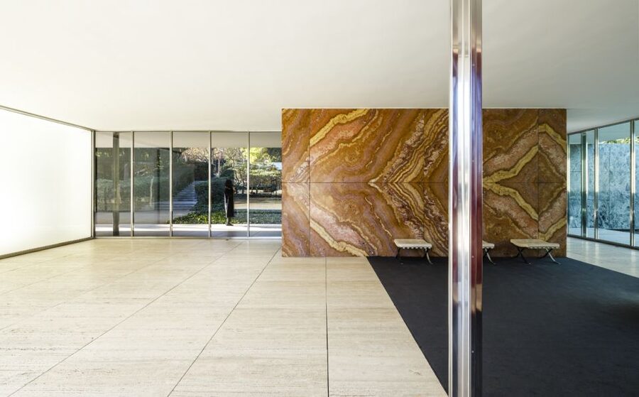Barcelona: Mies van der Rohe Pavilion Ticket and Audio Guide - Entering the 1929 German Pavilion