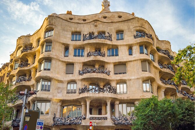 Barcelona: Reserved Entrance to Casa Mila (La Pedrera) with Audio - Why Casa Mila’s rooftop deserves your time