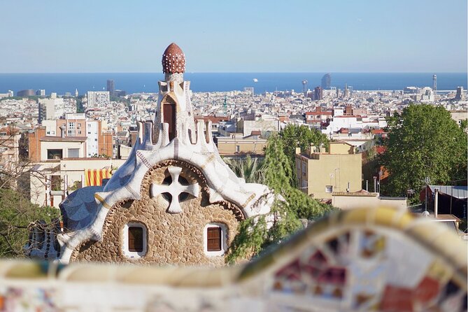Barcelona: Reserved Group Entrance to Park Güell with Audio Guide - What the $30 Park Güell experience really gives you