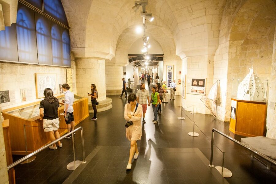 Barcelona: Sagrada Familia Entry Ticket with Audio Guide - The museum and the unfinished story