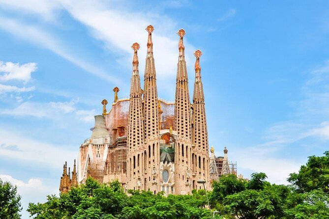 Barcelona Scavenger Hunt and Sights Self-Guided Tour - Key points to know before you play