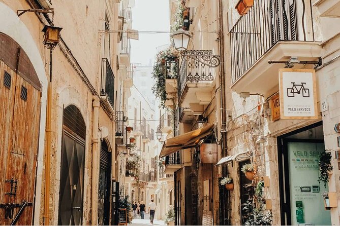 Bari Walking Tour with Audio and Written Guide by a Local - Start at Basilica San Nicola